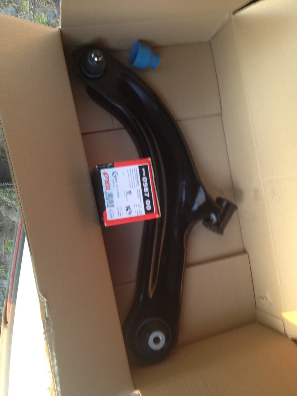 Фото в бортжурнале Nissan Note (1G)