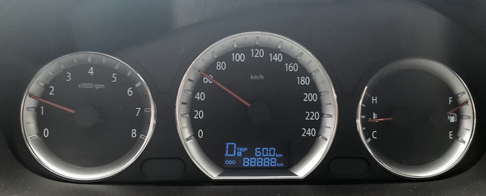 Фото в бортжурнале Hyundai Sonata V (NF)