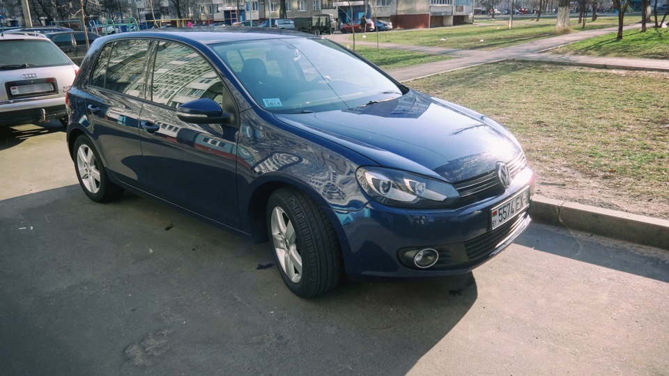 Даже на фото видно, что автомобиль уже просится на полировку… — Volkswagen Golf Mk6