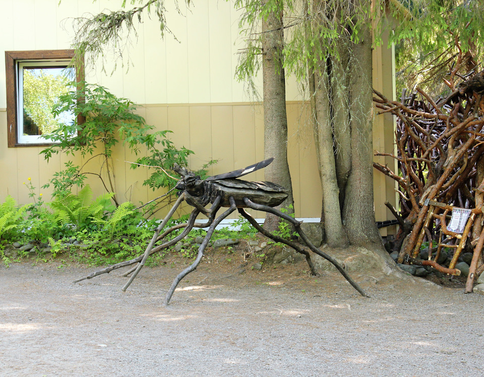 6 — Lada Ларгус