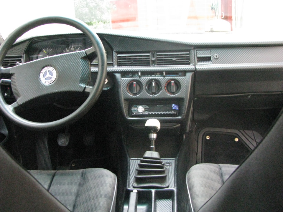 Фото в бортжурнале Mercedes-Benz 190 (W201)