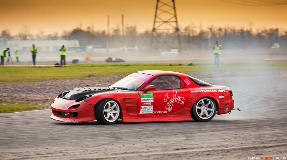 Фото в бортжурнале Mazda RX-7 (FD)