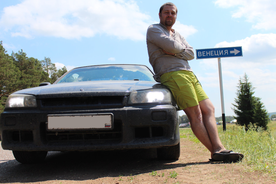 Не удержались…заскочили в Венецию! — Nissan Skyline (R34)