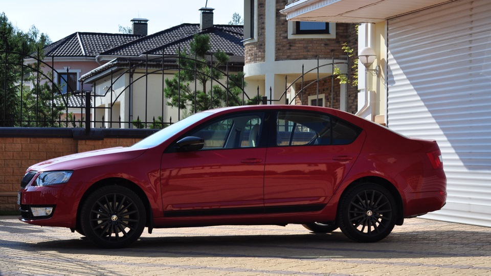 Skoda Octavia Красная -значит красивая