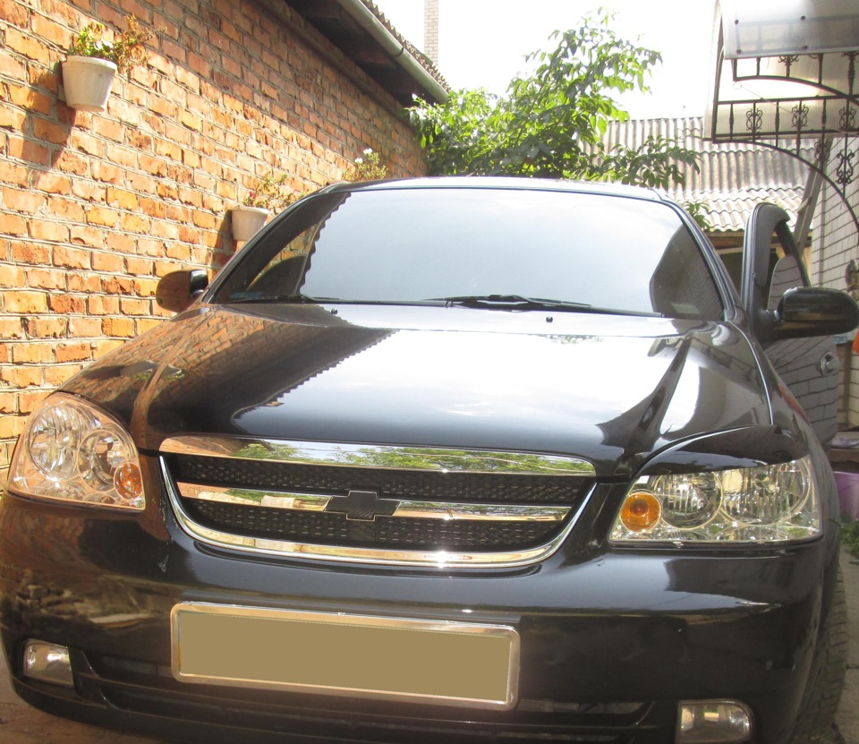 в процесе поклейки — Chevrolet Lacetti Sedan
