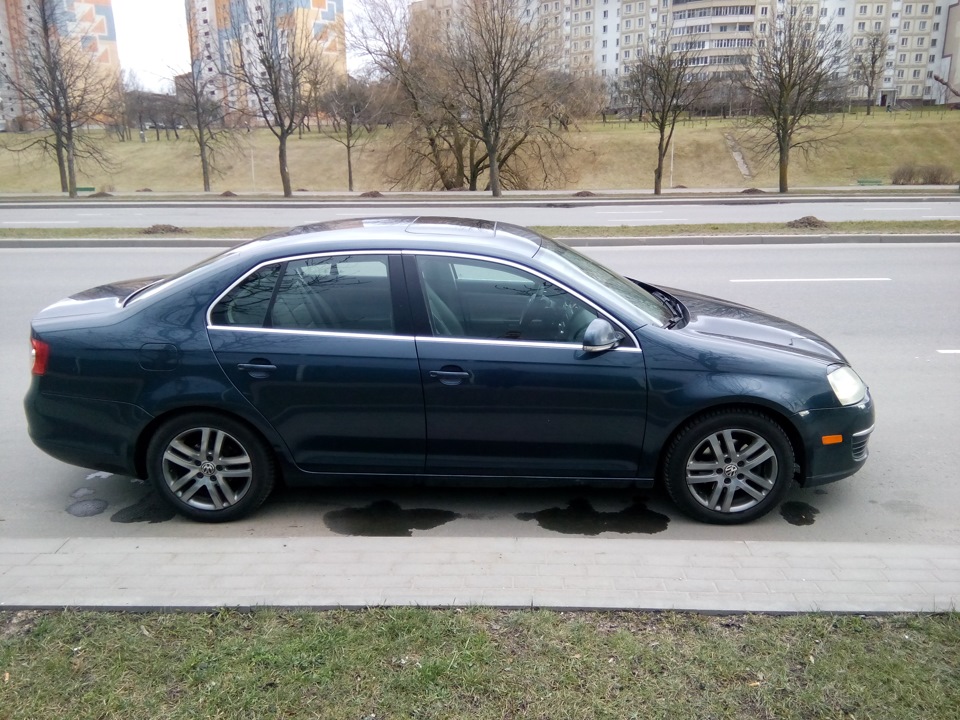 Фото в бортжурнале Volkswagen Jetta V