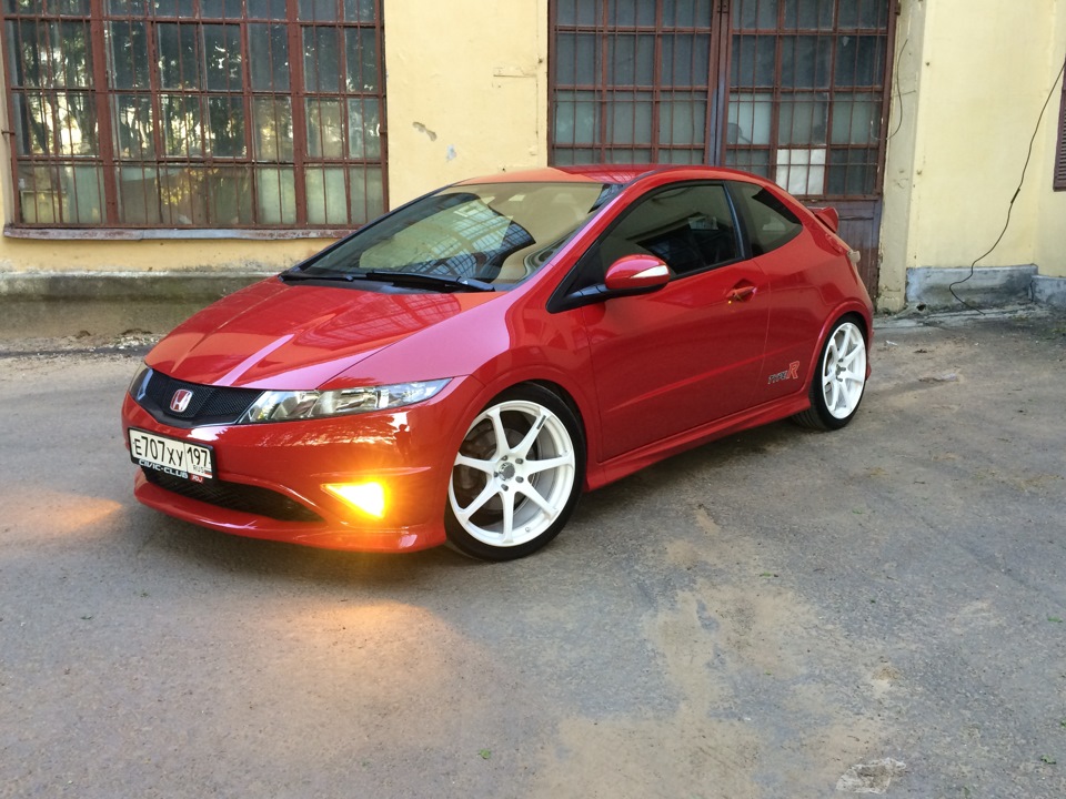 Фото в бортжурнале Honda Civic Type R (3G)