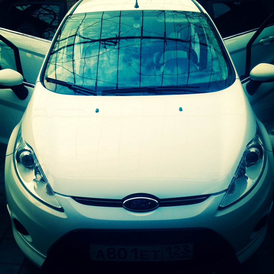 Любимое фото) — Ford Fiesta (Mk VI)