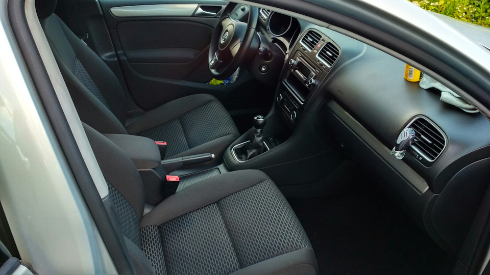 Photo from the logbook Volkswagen Golf Mk6