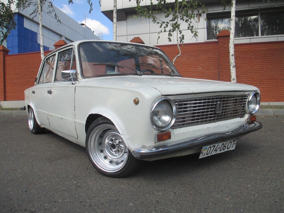 Фото в бортжурнале Lada 21011