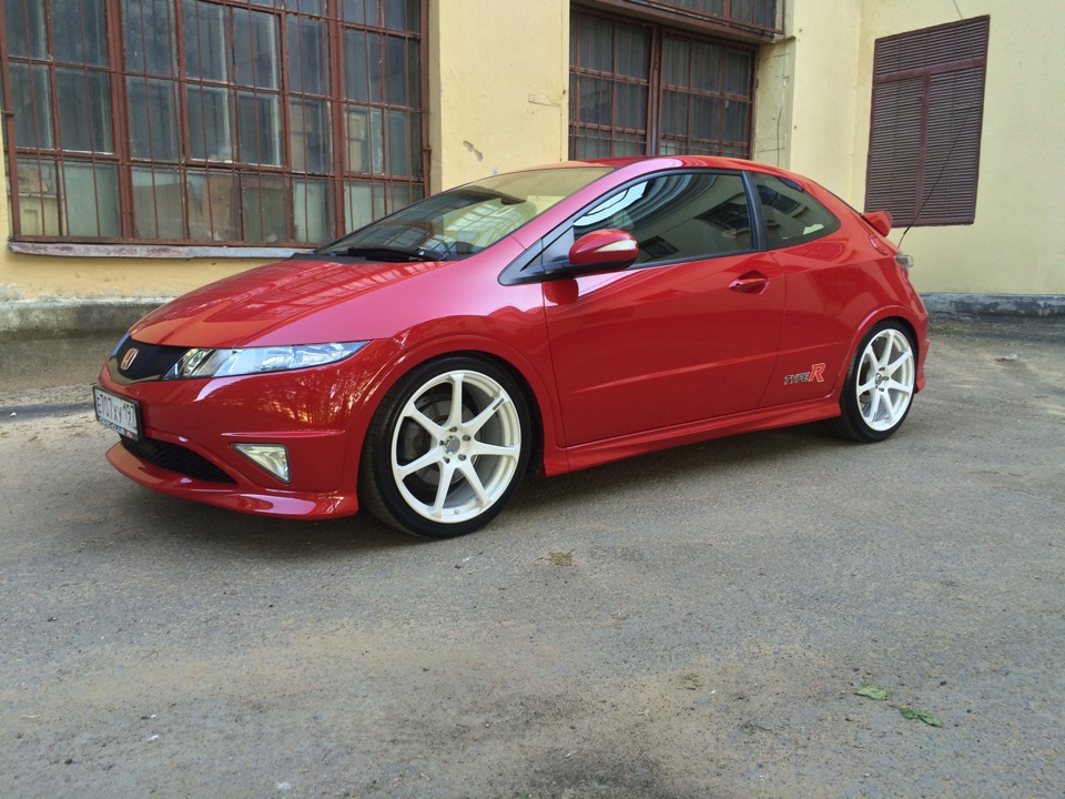 Фото в бортжурнале Honda Civic Type R (3G)