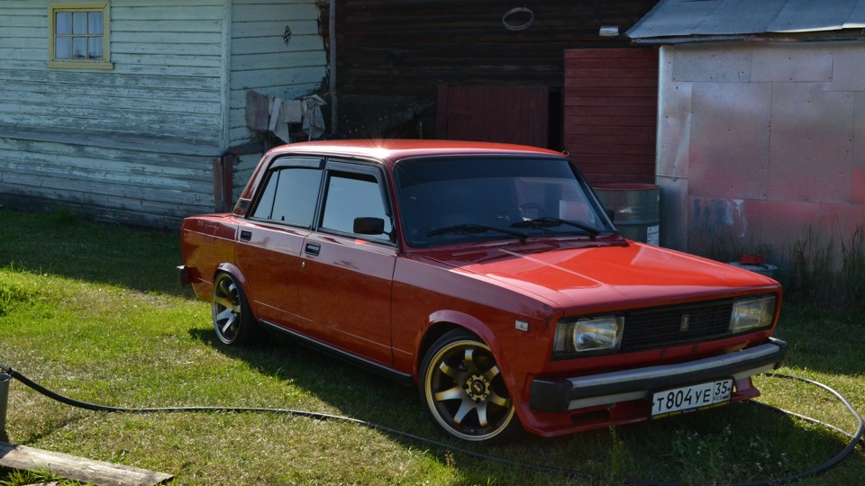 Lada 2105