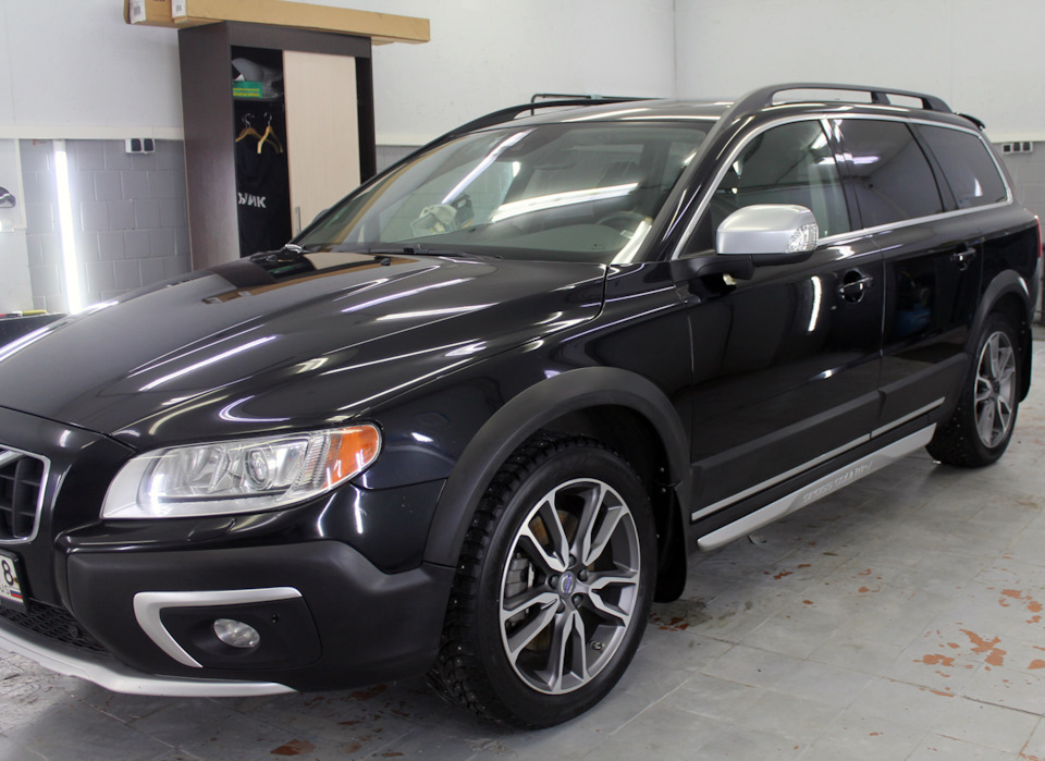 Фото в бортжурнале Volvo XC70 III