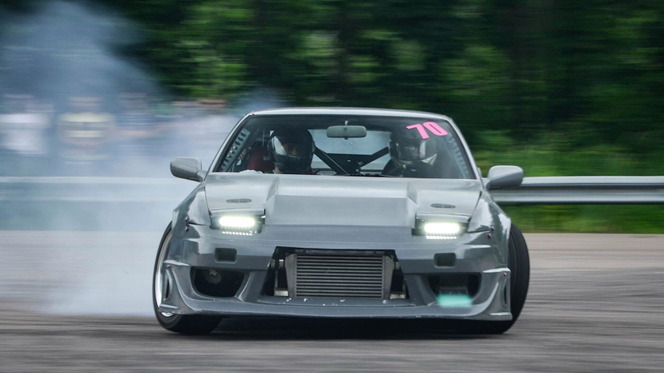 Nissan 200SX Веселый слепыш