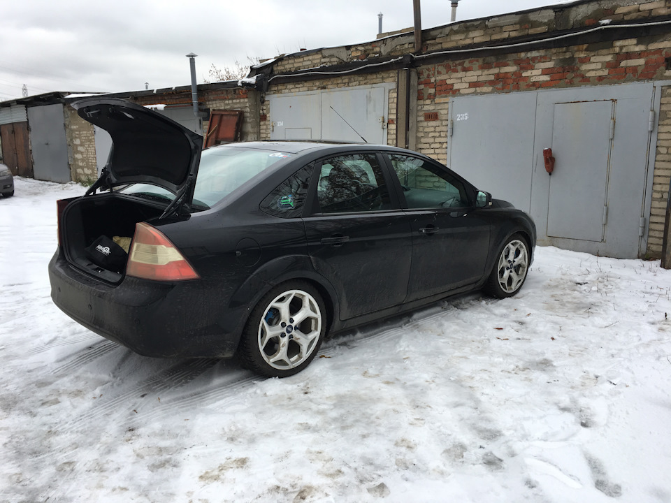 Фото в бортжурнале Ford Focus Sedan II