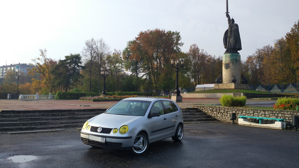 Volkswagen Polo Hatchback Поляндра 1,4 16v AUA