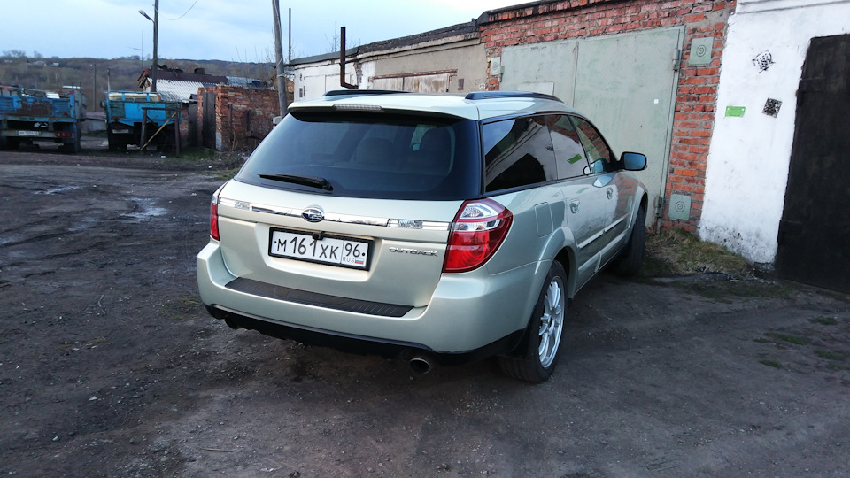 Фото в бортжурнале Subaru Outback (BP)