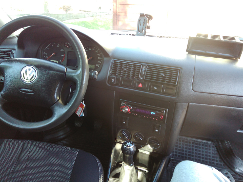 Фото в бортжурнале Volkswagen Golf Mk4