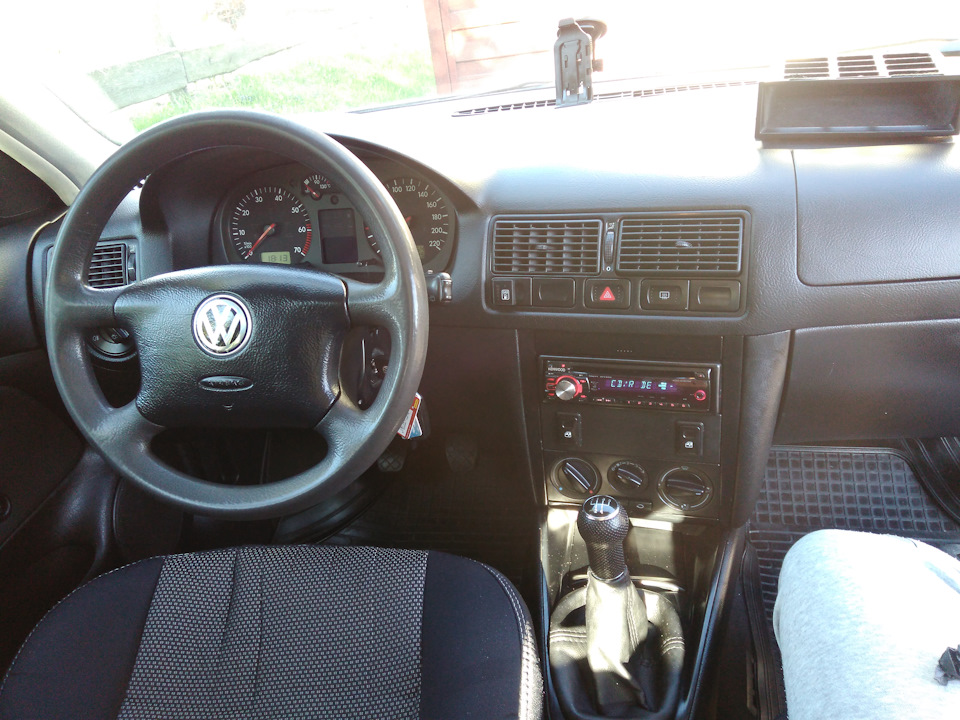 Фото в бортжурнале Volkswagen Golf Mk4
