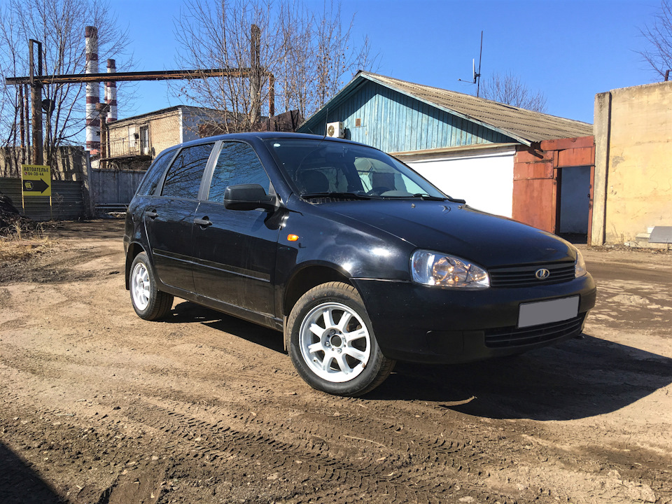 Фото на обложку — Lada Калина Универсал (1G)