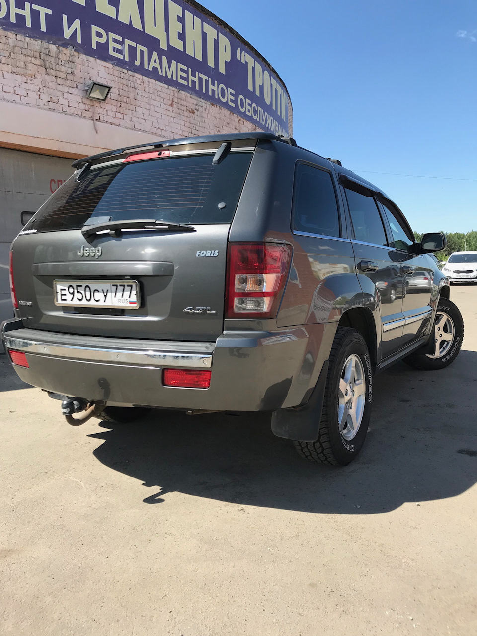 Фото в бортжурнале Jeep Grand Cherokee (WK)
