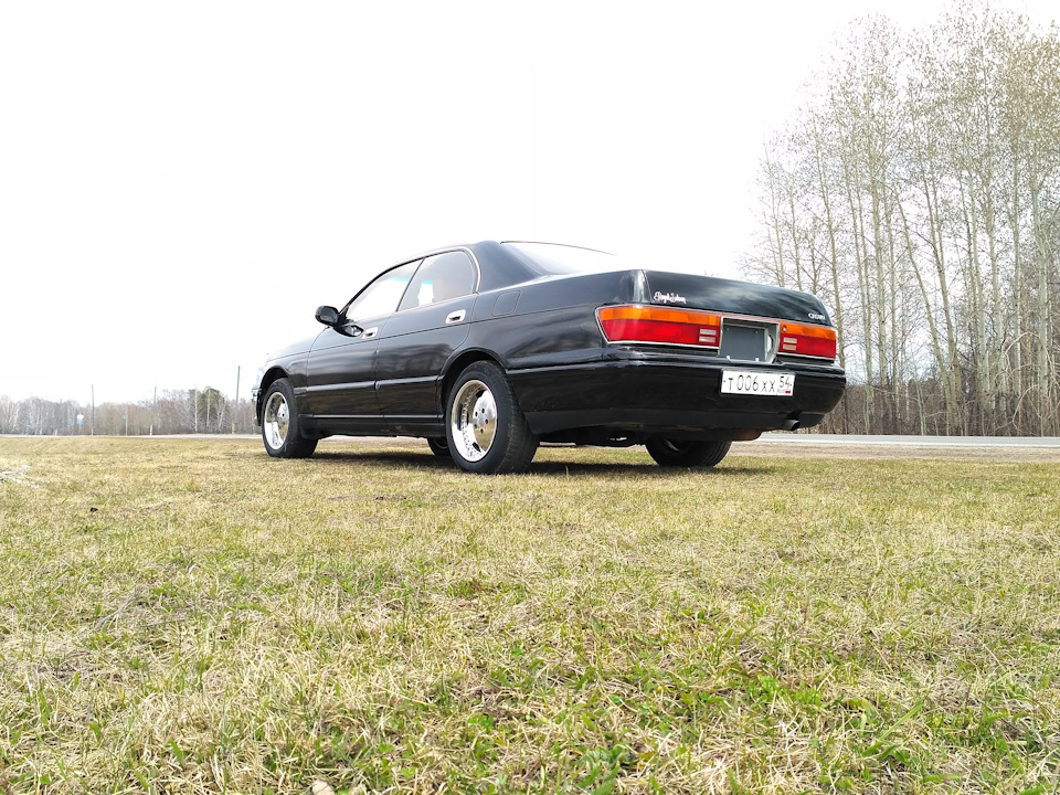 Фото в бортжурнале Toyota Crown (S140)
