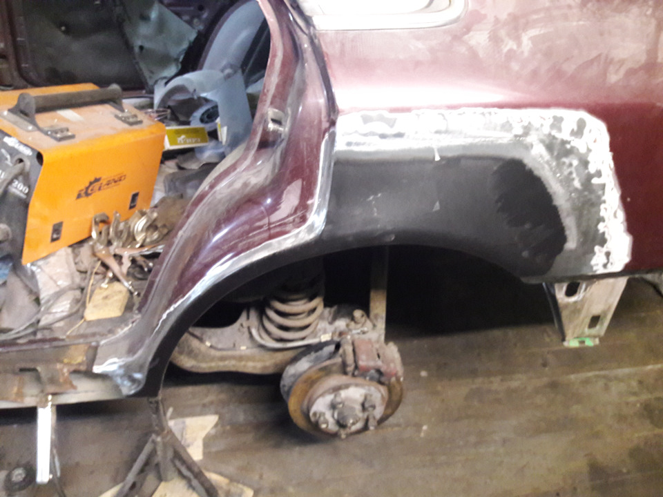 Photo from the logbook Ford Scorpio I