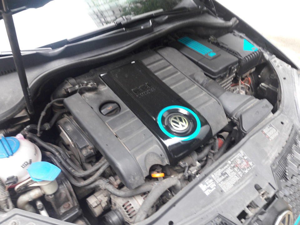 Фото в бортжурнале Volkswagen Jetta V