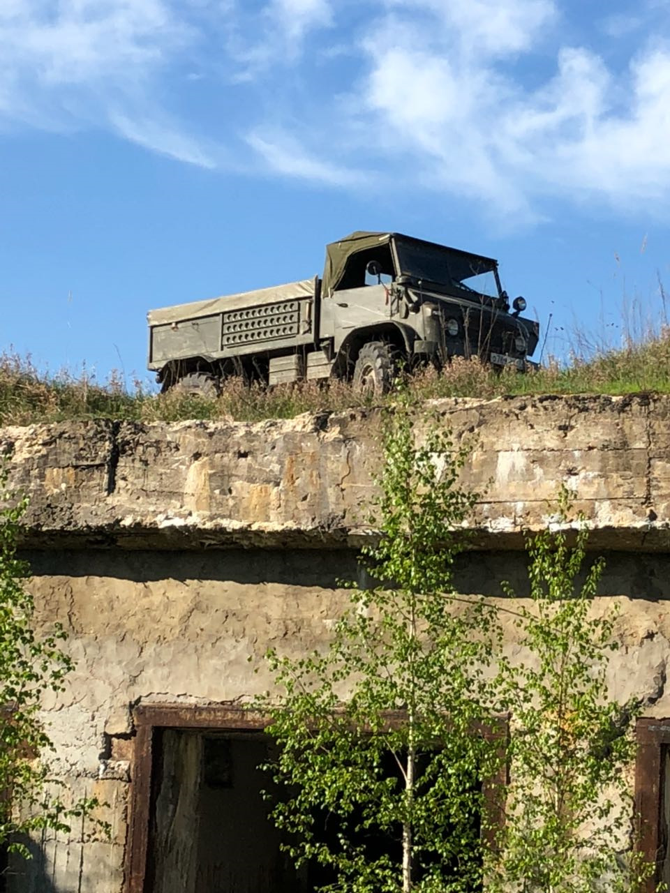 Старые военные объекты — Mercedes Unimog-S 404