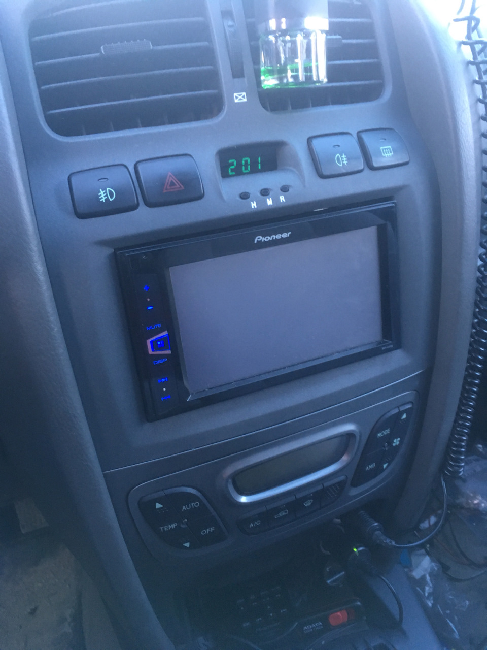 Фото в бортжурнале Hyundai Santa Fe (1G)