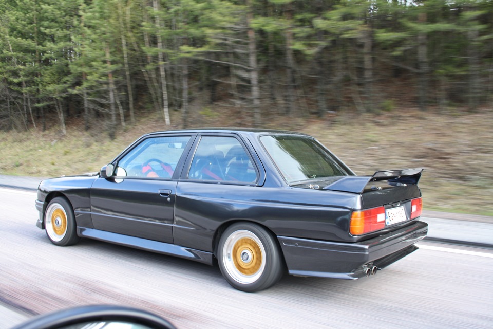 Фото в бортжурнале BMW 3 series Coupe (E30)