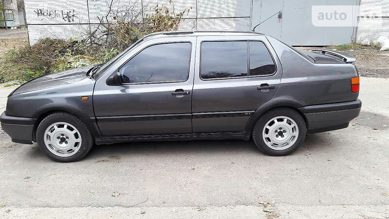 Фото в бортжурнале Volkswagen Vento