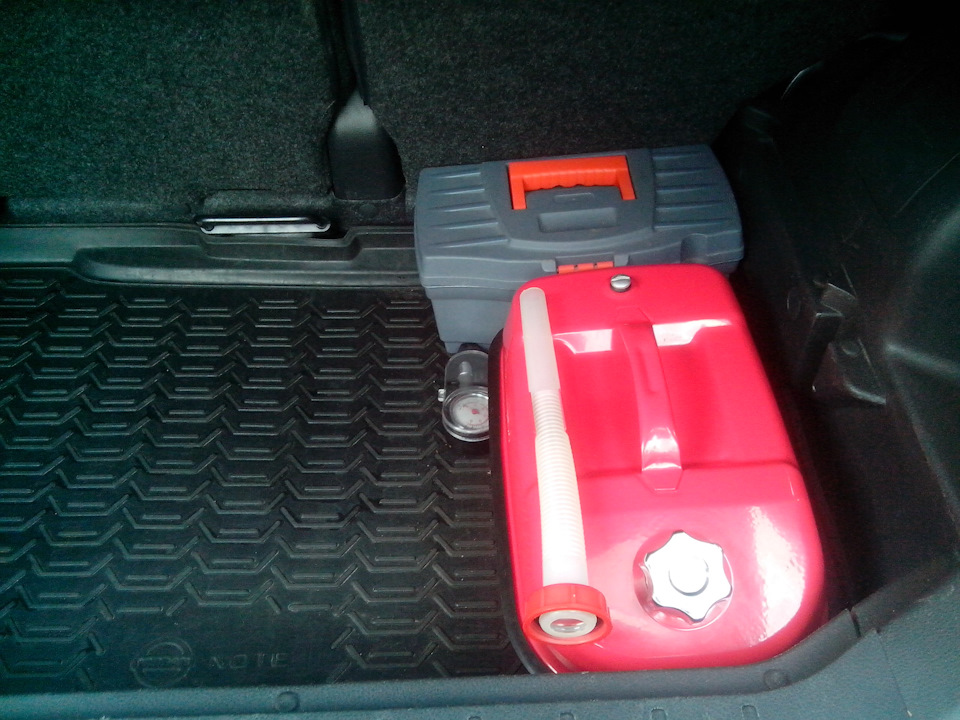 Photo from the logbook Nissan Note (1G)
