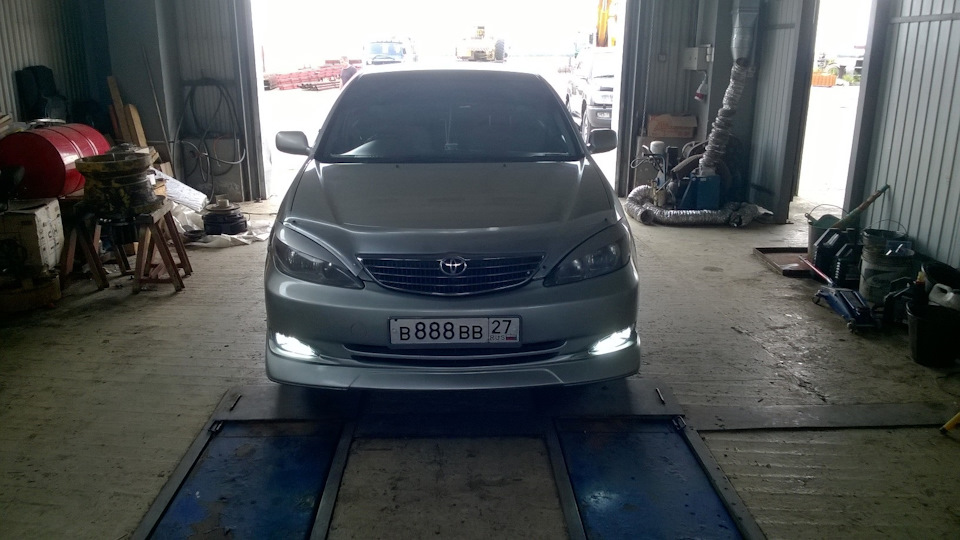 Улыбается) Довольна наверно cyчкa))) — Toyota Camry (XV30)