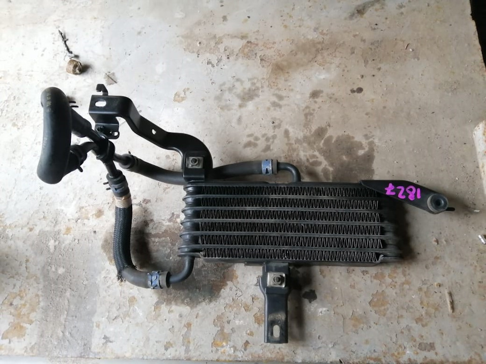 Фото в бортжурнале Toyota Hilux Surf (4G)