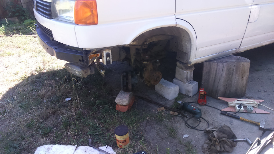 Photo from the logbook Volkswagen Caravelle (T4)