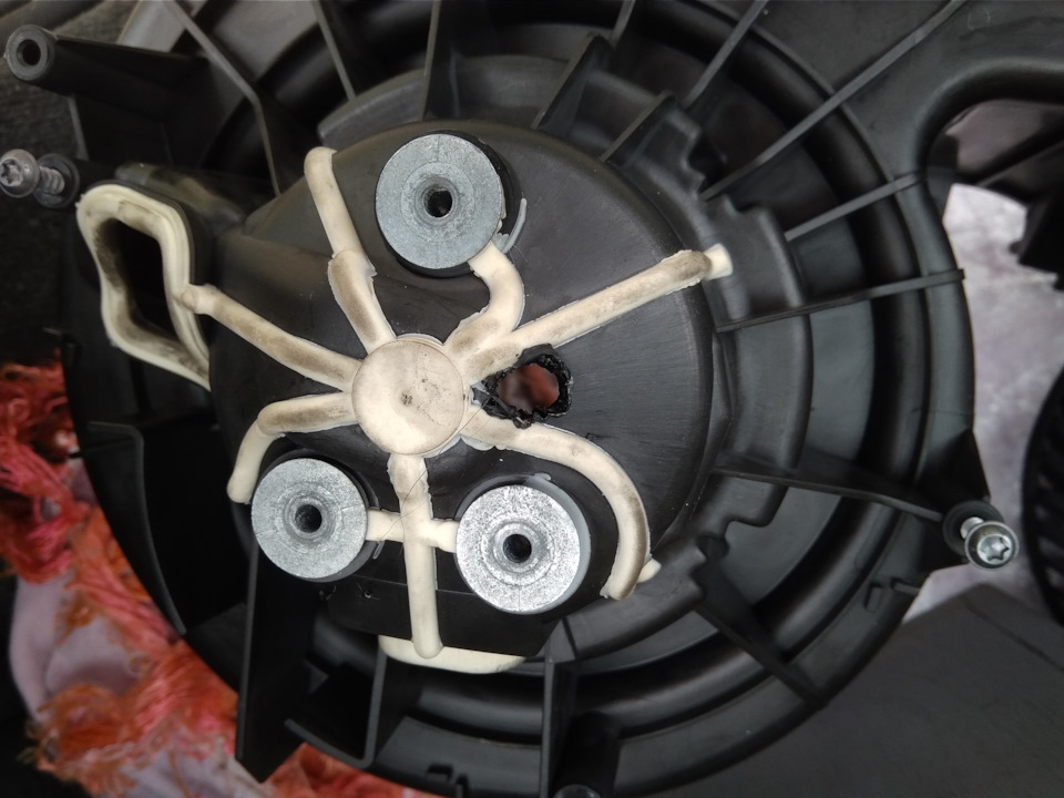 Фото в бортжурнале Opel Signum