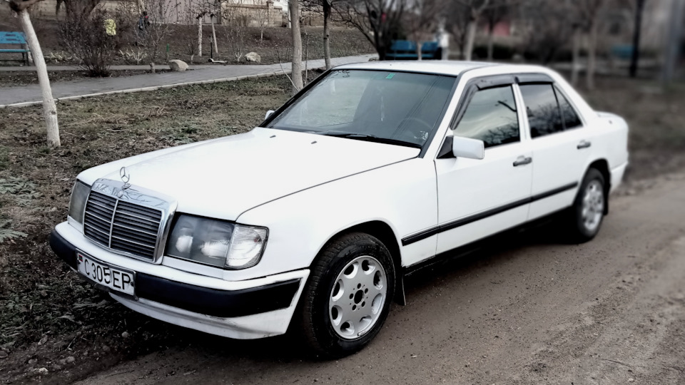 Mercedes-Benz E-Class Лучше всех играет блюз