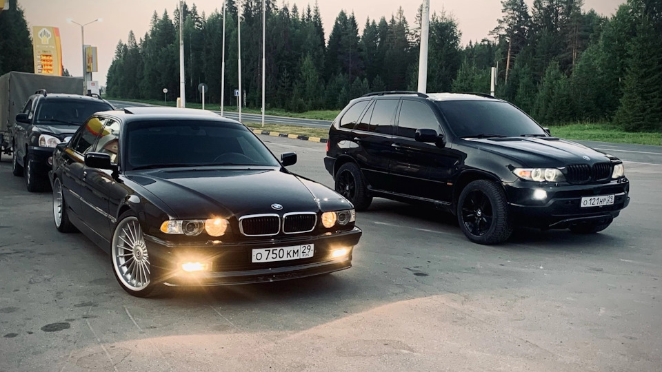 BMW X5 Black Exclusive
