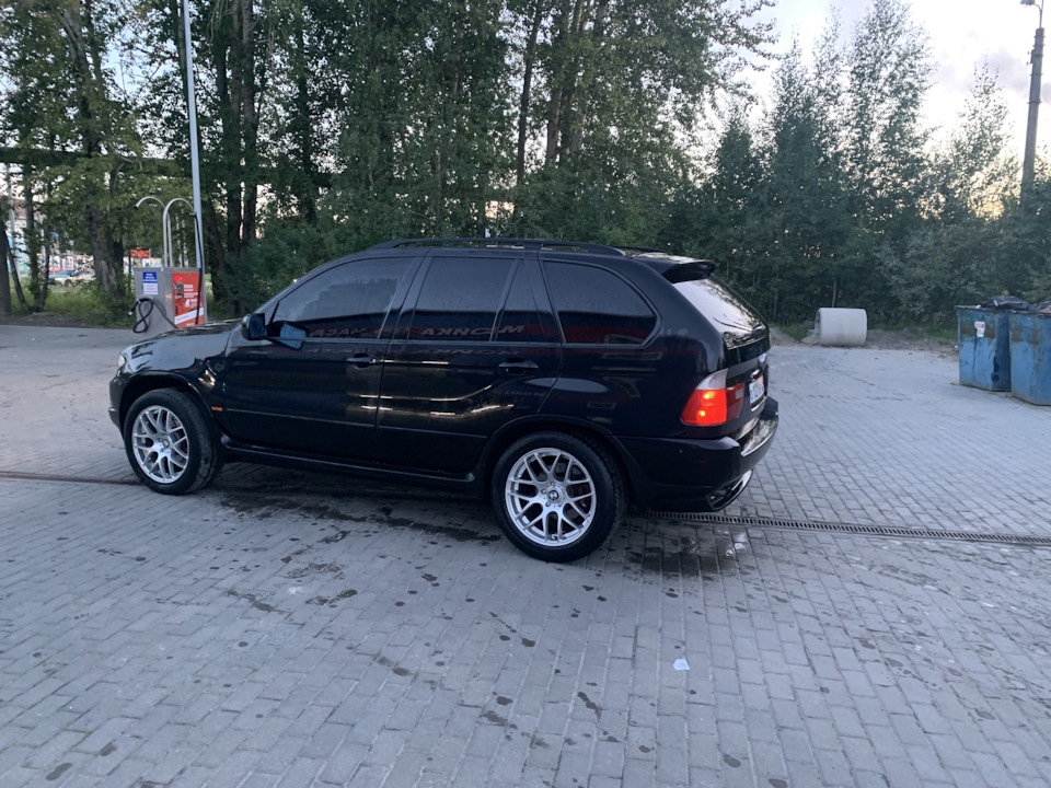 Фото в бортжурнале BMW X5 (E53)