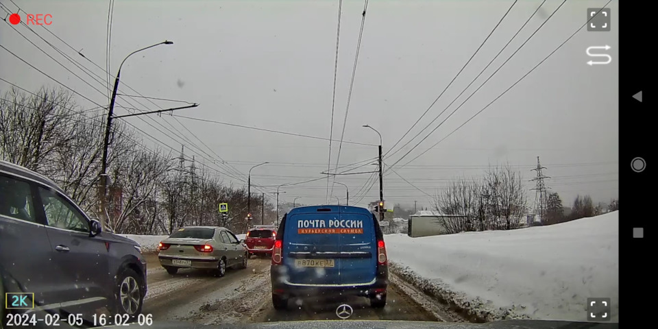 Фото в бортжурнале Mercedes-Benz E-Class (W211)