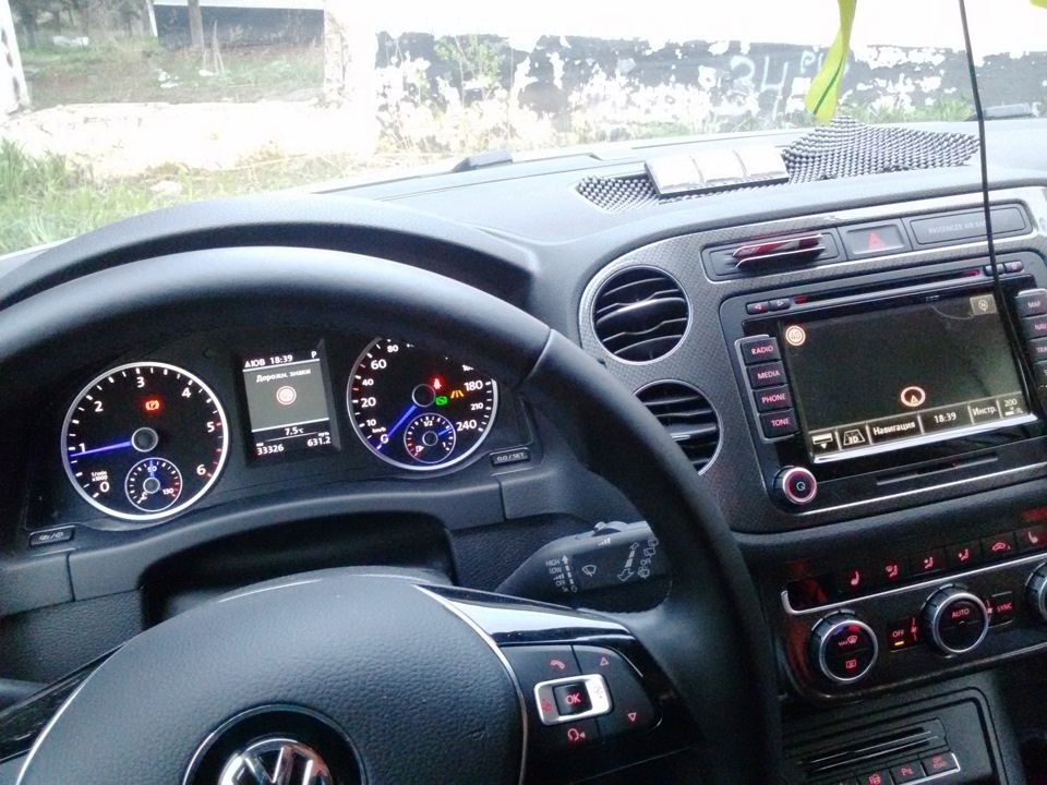 Фото в бортжурнале Volkswagen Tiguan (1G)