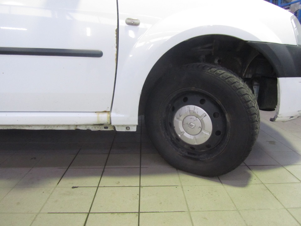 Фото в бортжурнале Renault Logan (1G)