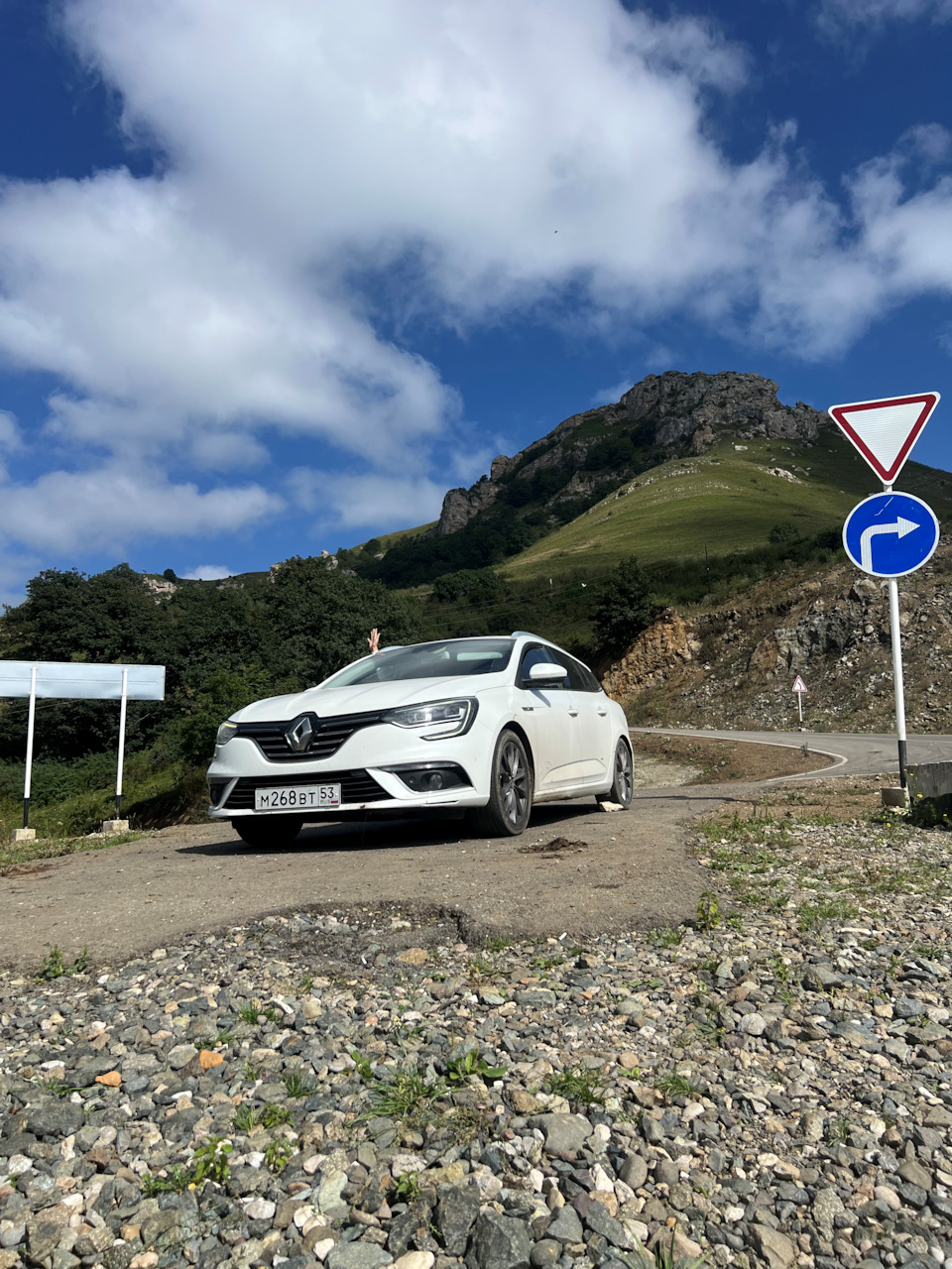 Фото в бортжурнале Renault Megane IV
