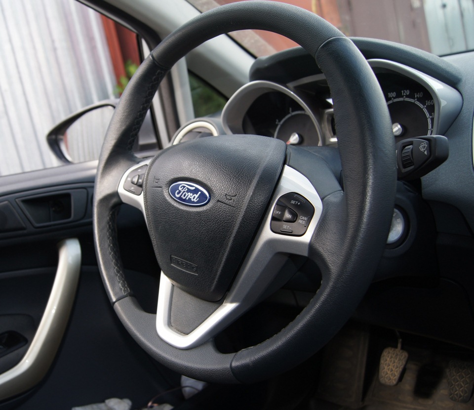 Фото в бортжурнале Ford Fiesta (Mk VI)