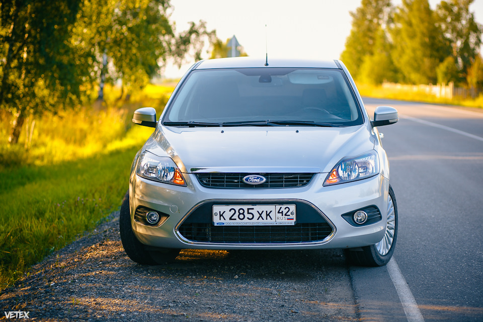 1 — Lada 2114