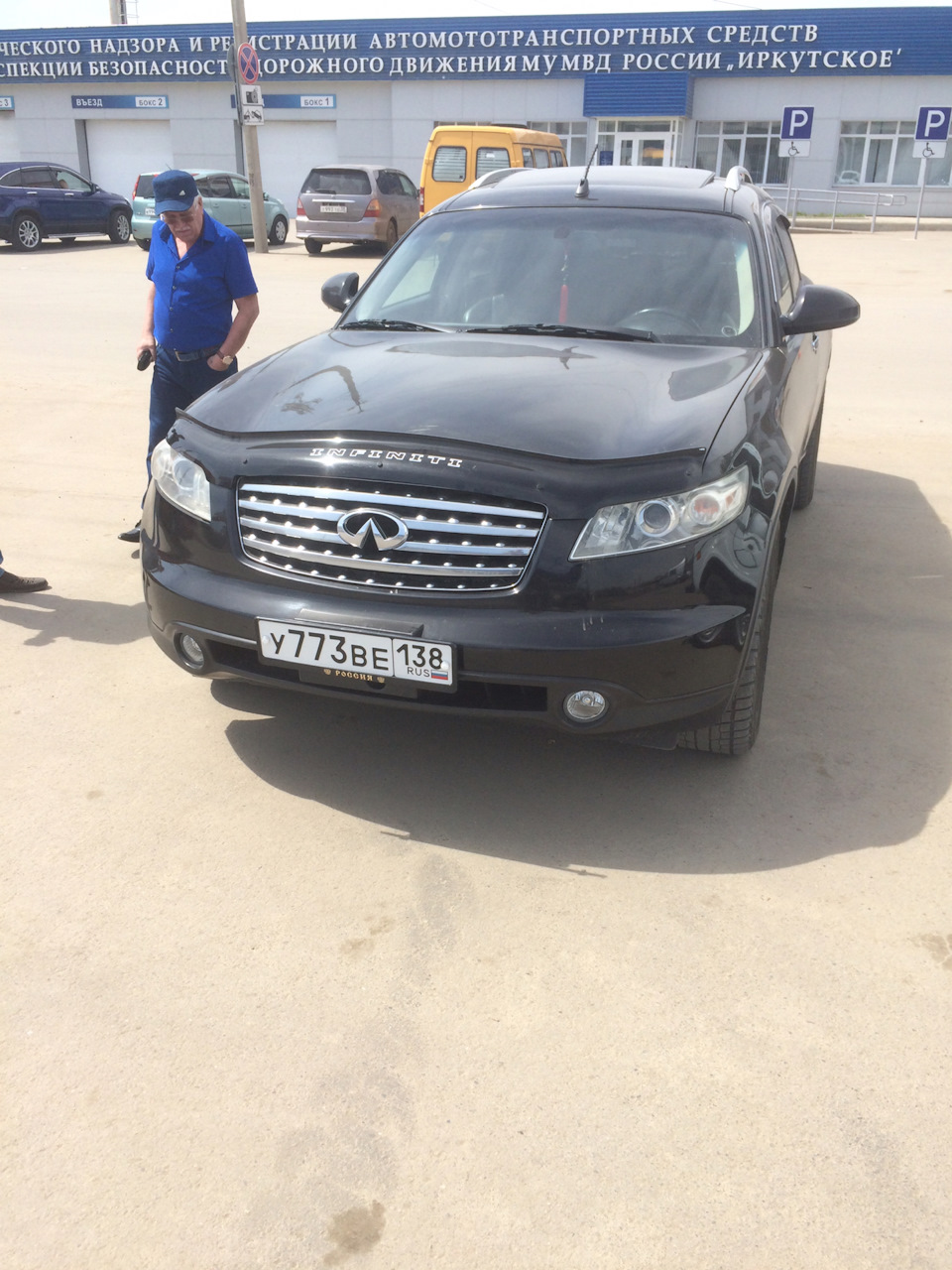 Фото в бортжурнале Infiniti FX (1G)