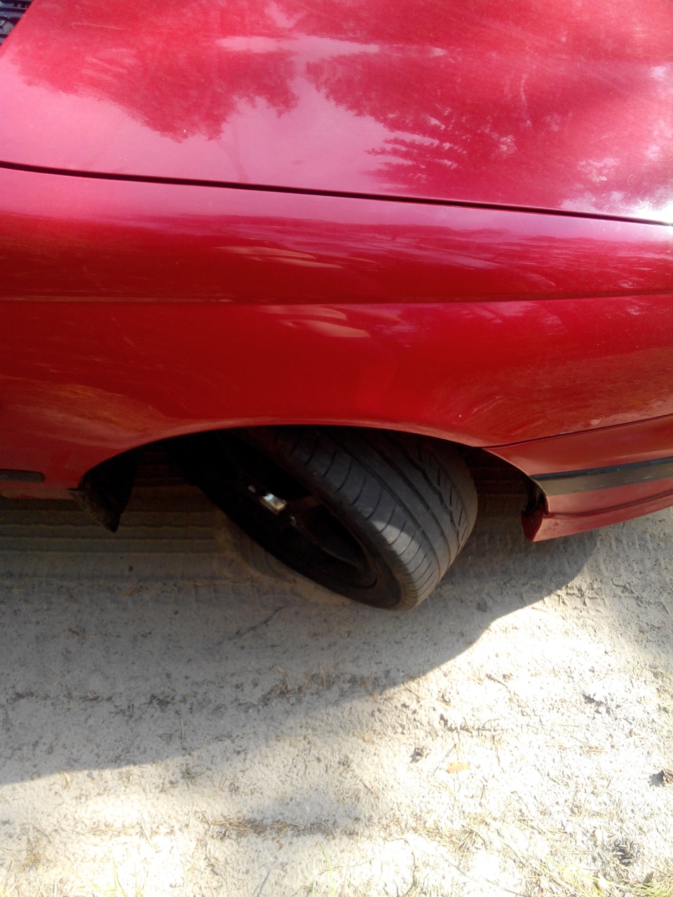 полный выворот вправо — Toyota Carina E