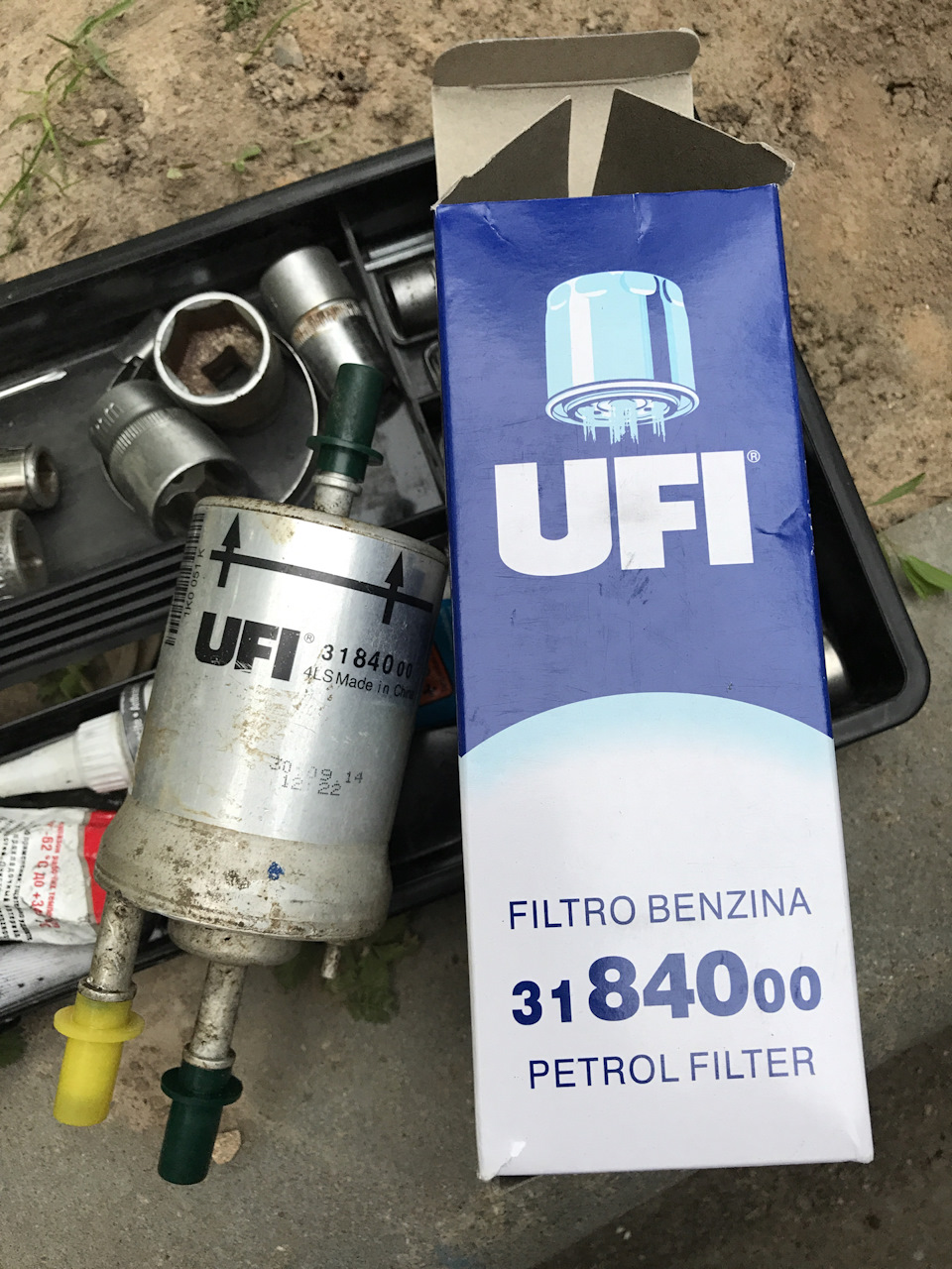Фото в бортжурнале Volkswagen Jetta VI. Запчасти на фото: 3184000