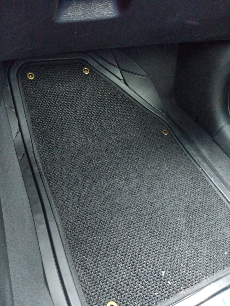 Фото 3 — KIA Cerato Koup (1G)